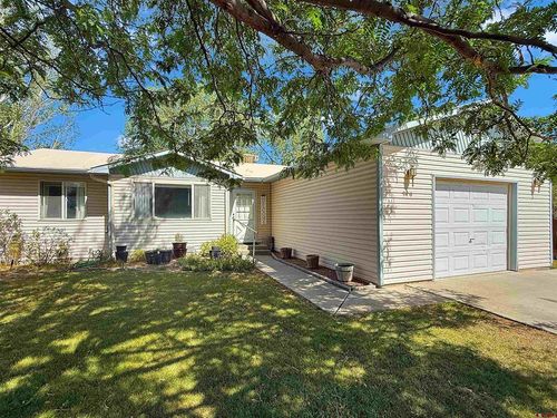 976 Yorkshire Ct, Delta, CO, 81416-2681 | Card Image