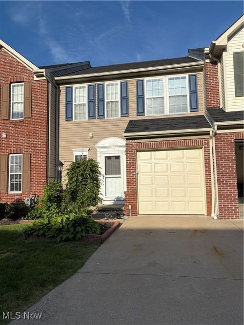 104 Marble Ct, Berea, OH, 44017-3122 | Card Image