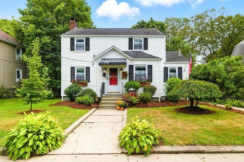 34 Warren Ave, Mansfield, MA, 02048-1329 | Card Image