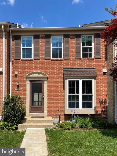 10364 Castlehedge Ter, SILVER SPRING, MD, 20902-5808 | Card Image