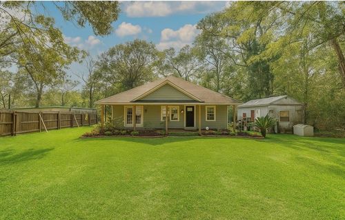 4008 Trent Rd, Huffman, TX, 77336-3672 | Card Image
