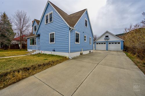 1021 Leslie Ave, Helena, MT, 59601-2525 | Card Image