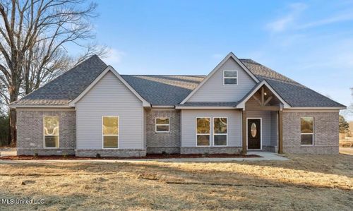 130 Rowell Rd, Coldwater, MS, 38618-3630 | Card Image