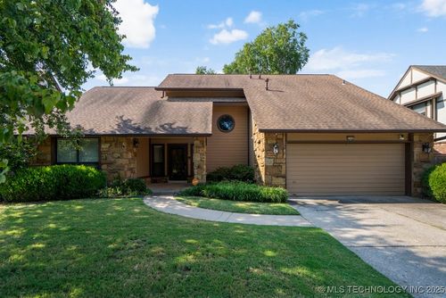 3305 W Quincy St, Broken Arrow, OK, 74012-9034 | Card Image
