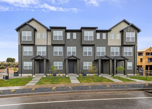 12-4068 S Lucy Ln, Roy, UT, 84067 | Card Image