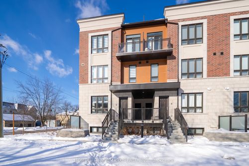 2-4015 Hickory Dr, Mississauga, ON, L4W0G6 | Card Image