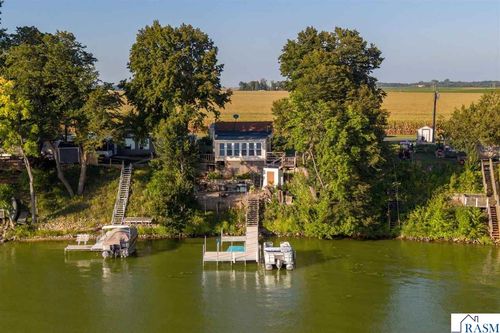 614 Doran Dr, Madison Lake, MN, 56063-9300 | Card Image