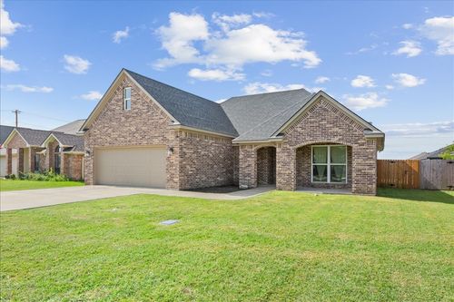 426 Alexander St, Hillsboro, TX, 76645-2906 | Card Image