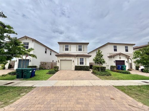 2462 Nw 131st Cir, Miami, FL, 33167-1385 | Card Image