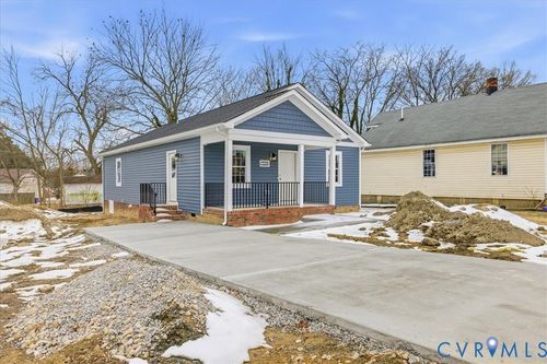 320 Maryland Ave, Hopewell, VA, 23860-3747 | Card Image