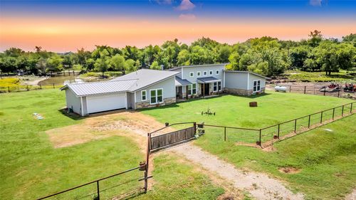 625 Vz County Road 3411, Wills Point, TX, 75169-7636 | Card Image