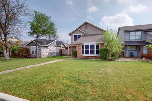 9945 Pack Saddle Trl, Fort Worth, TX, 76108-4197 | Card Image