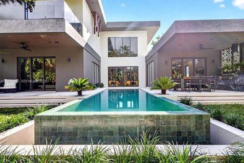 1008 Ne 114th St, Biscayne Park, FL, 33161-6734 | Card Image