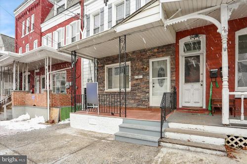 24 N Greenwood St, TAMAQUA, PA, 18252-1705 | Card Image