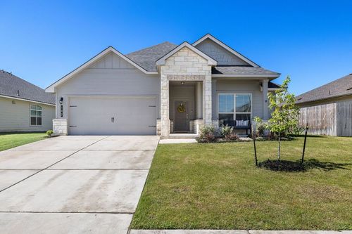 107 Nathaniel Dr, Taylor, TX, 76574-4535 | Card Image
