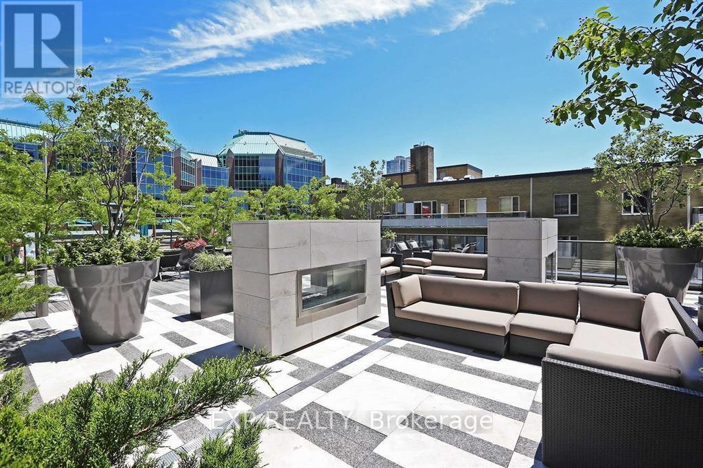 Residential Lease in Toronto (Church-Yonge Corridor) 4