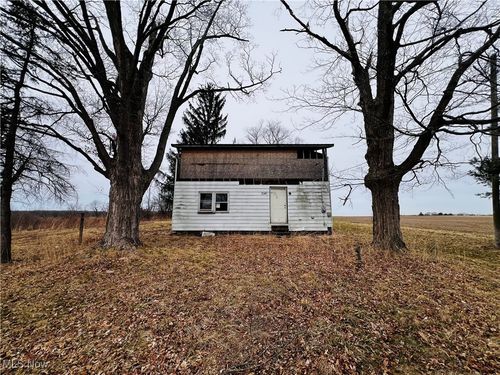 3143 Us Route 322, Williamsfield, OH, 44093-9721 | Card Image