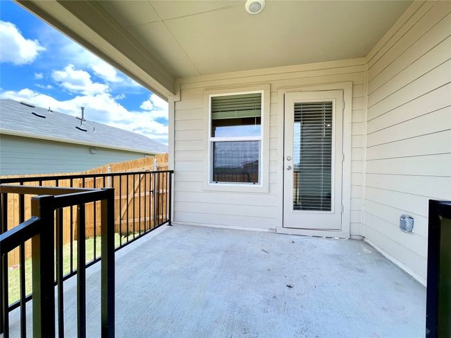 590 Gladiola Loop, House other with 4 bedrooms, 2 bathrooms and 2 parking in Kyle TX | Image 36