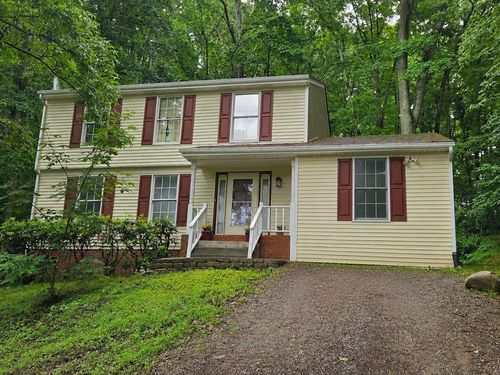7498 James Way, Fairlawn, VA, 24141-8952 | Card Image