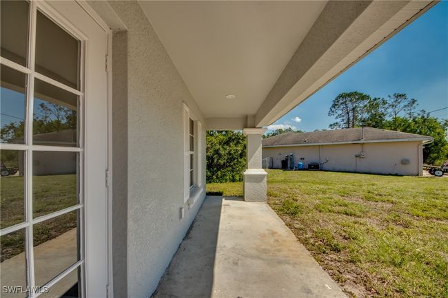 View of yard | Image 6