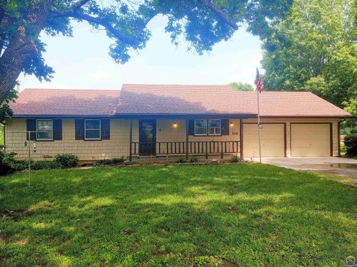 114 W 5th St, Hoyt, KS, 66440-9627 | Card Image