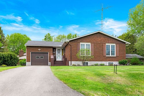 1 Maitland Dr, Augusta, ON, K0E0A4 | Card Image