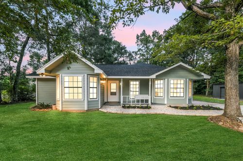 10931 Royal Cir, Cleveland, TX, 77328-7411 | Card Image