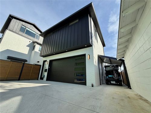 611 Sw C St, Bentonville, AR, 72712-5854 | Card Image