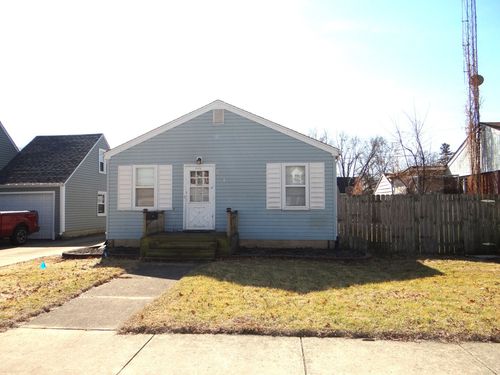 831 Douglas St, Morris, IL, 60450-1903 | Card Image