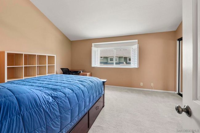 677 Summer View Cir, Townhouse with 2 bedrooms, 3 bathrooms and 2 parking in Encinitas CA | Image 26