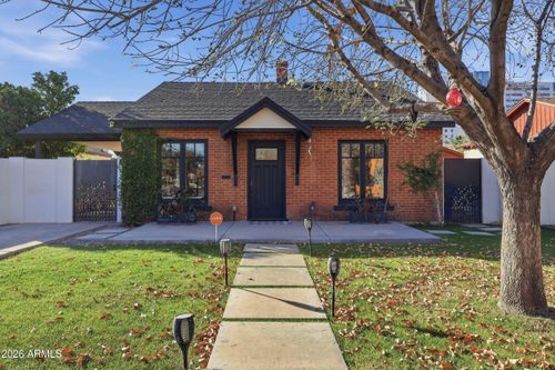 1123 E Coronado Rd, Phoenix, AZ, 85006-2226 | Card Image