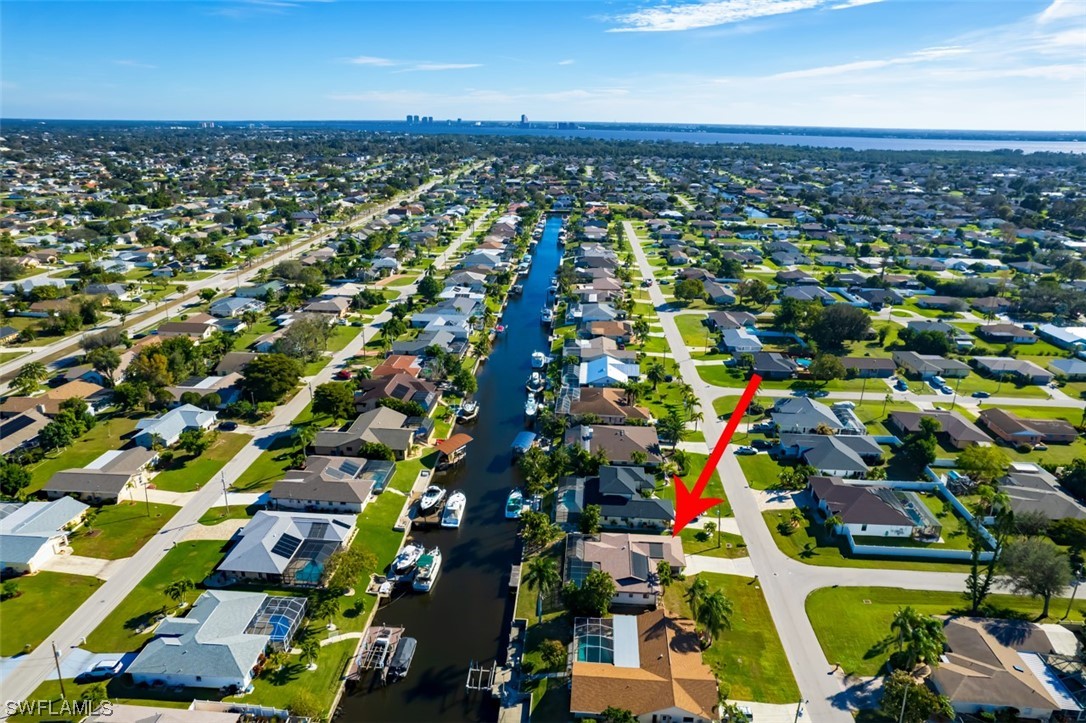 10th St, Cape Coral, FL 33990