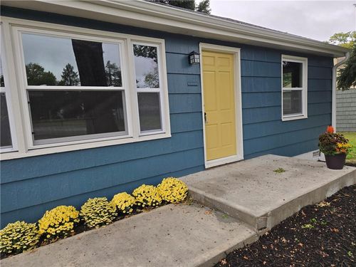 3604 Southwest Trfy, Kansas City, MO, 64111-2825 | Card Image