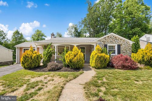 5227 Reservation Rd, DREXEL HILL, PA, 19026-4811 | Card Image