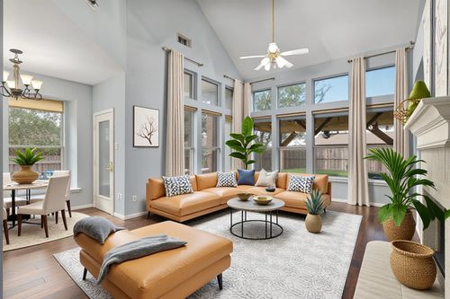 931 W Cedar St, Celina, TX, 75009-6113 | Card Image