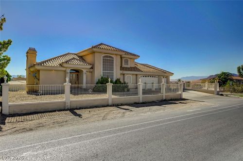 640 N Racetrack Rd, Henderson, NV, 89015-4639 | Card Image