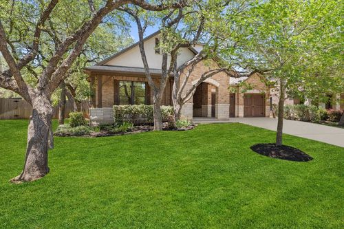 11129 Bastogne Loop, Austin, TX, 78739-2251 | Card Image