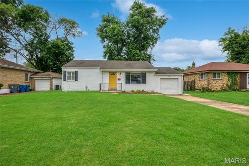 4530 Grasso Ave, Affton, MO, 63123-6808 | Card Image