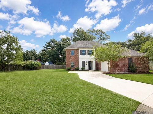 15565 Babblingbrook Dr, Baton Rouge, LA, 70816-3295 | Card Image