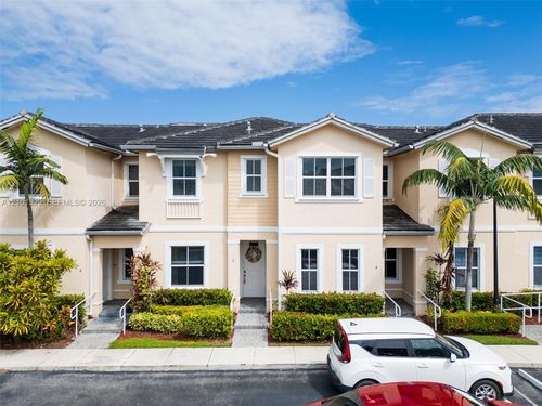 5-2819 Se 1st Dr, Homestead, FL, 33033-7268 | Card Image
