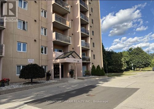 803-860 Commissioners Road E, London South, ON, N6C5Y8 | Card Image