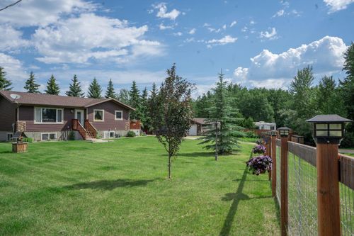 521 Partridge Crescent, Pelican Point, AB, T0B0H0 | Card Image