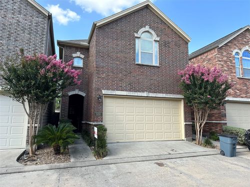 5151 Oasis Park, Houston, TX, 77021-7501 | Card Image