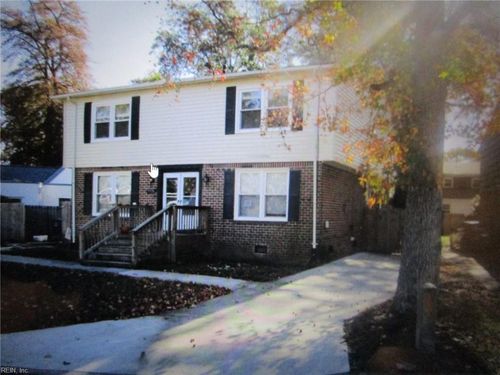 b-9396 Pine Tree Rd, Norfolk, VA, 23503-3414 | Card Image