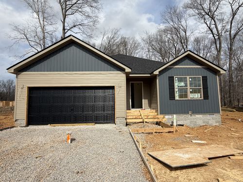 1589 Fredrick Dr, Clarksville, TN, 37042-8970 | Card Image