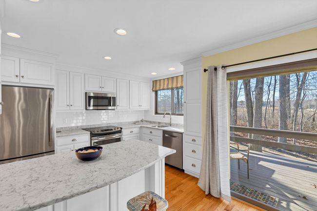 118 - 118 Sandy Point Rd, Condo with 2 bedrooms, 2 bathrooms and 2 parking in Old Saybrook CT | Image 10