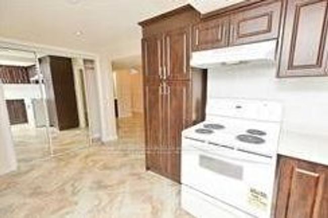 BSMT - 298 Hoover Dr, House other with 2 bedrooms, 1 bathrooms and 2 parking in Pickering ON | Image 7