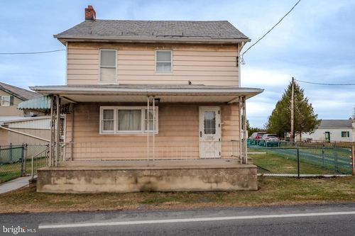 1358 Blue Mountain Dr, DANIELSVILLE, PA, 18038-9738 | Card Image
