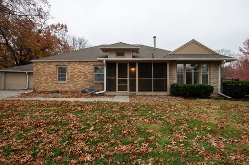 4933 Woodland Ave, Des Moines, IA, 50312-1937 | Card Image