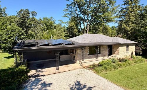 816 S Anna Lee Lane, Bloomington, IN, 47403 | Card Image